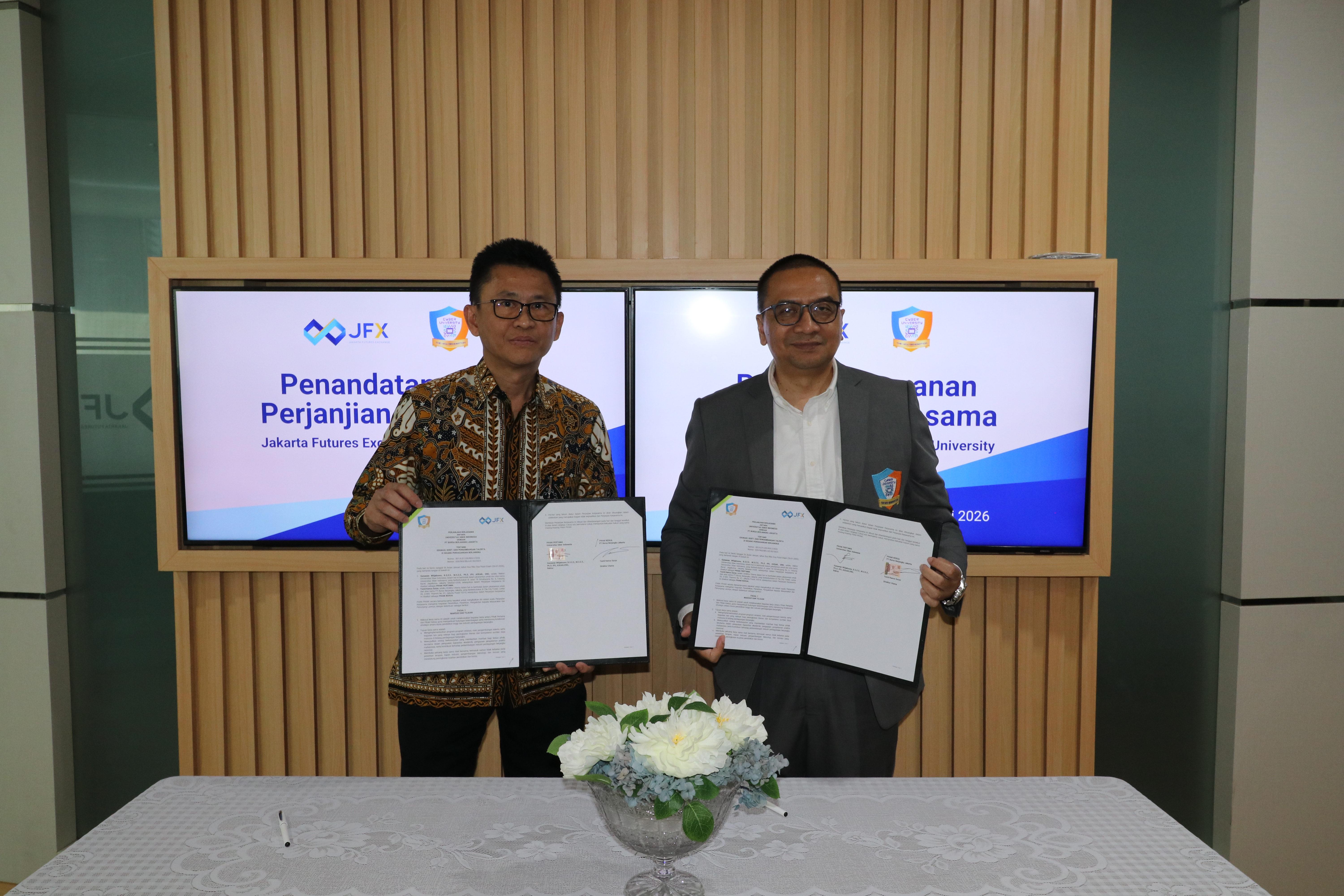 JFX and Cyber University Sign Cooperation Agreement on Education, Research, and Development