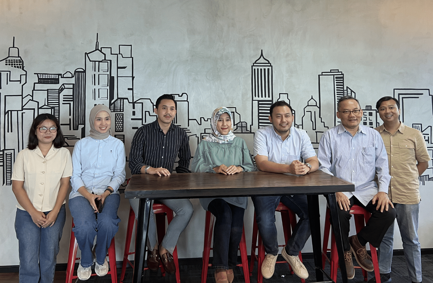 Jakarta Futures Exchange (JFX) Strengthens Youth Financial Literacy through Collaboration with Cyber University